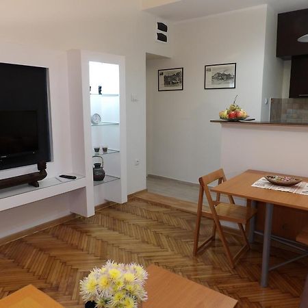 M&M Downtown Apartment Belgrado Exterior foto