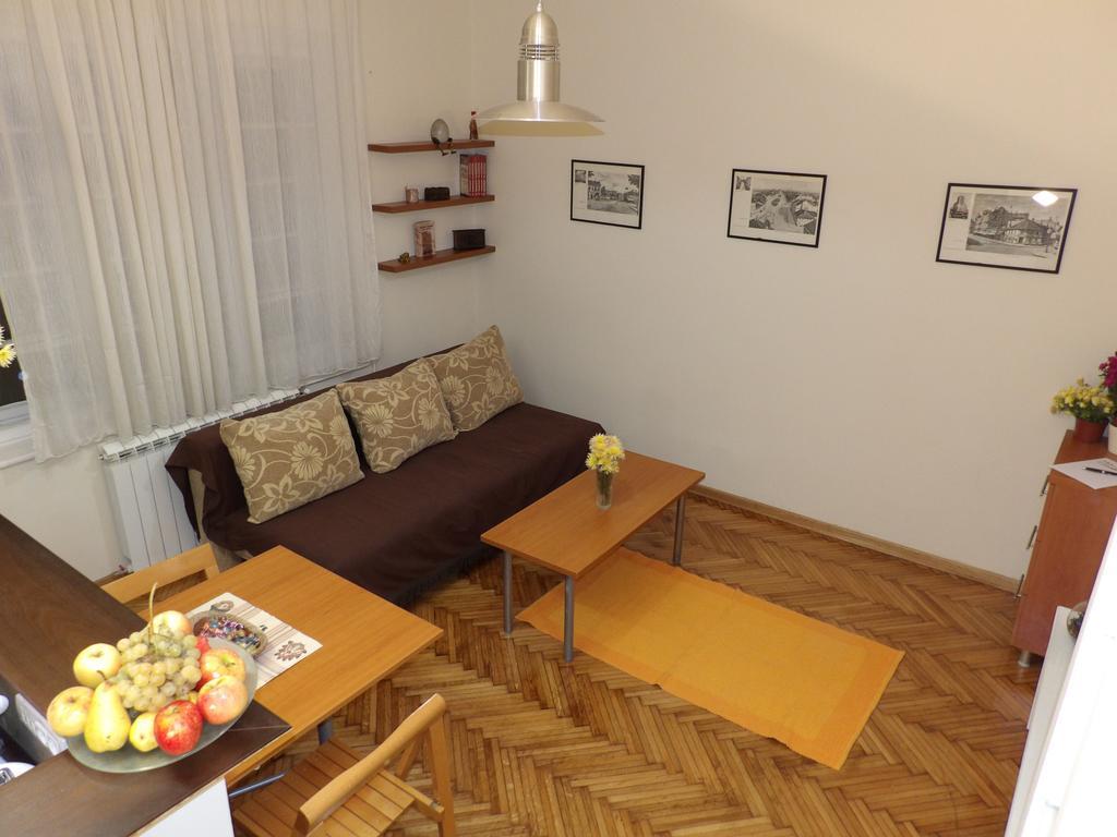 M&M Downtown Apartment Belgrado Exterior foto